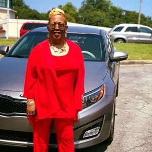 Meet your Posher, Carol